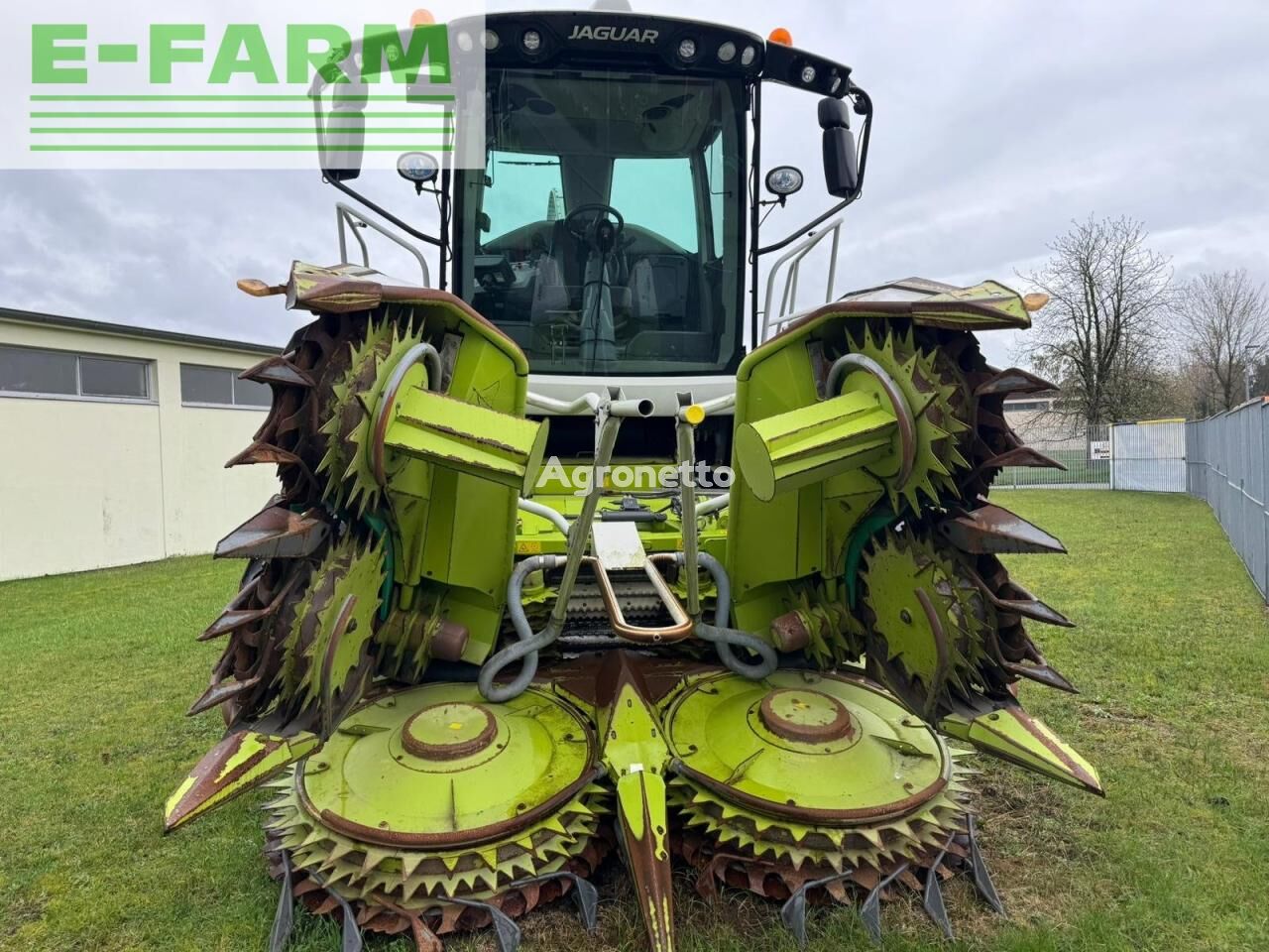 Claas jaguar 960 forage harvester