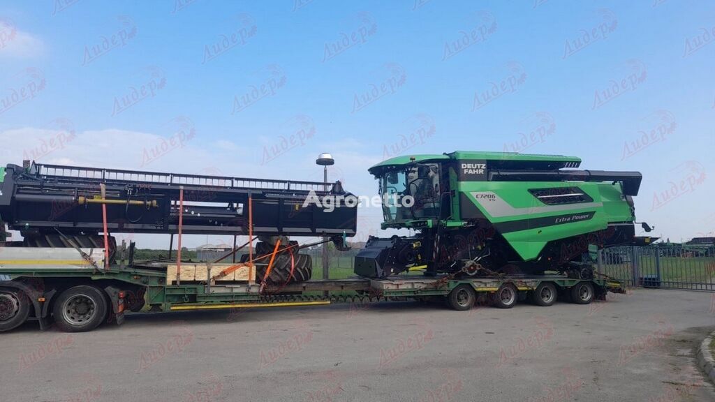 new Deutz-Fahr S7206TS grain harvester