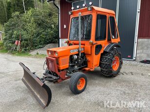 Kubota L185 mini tractor