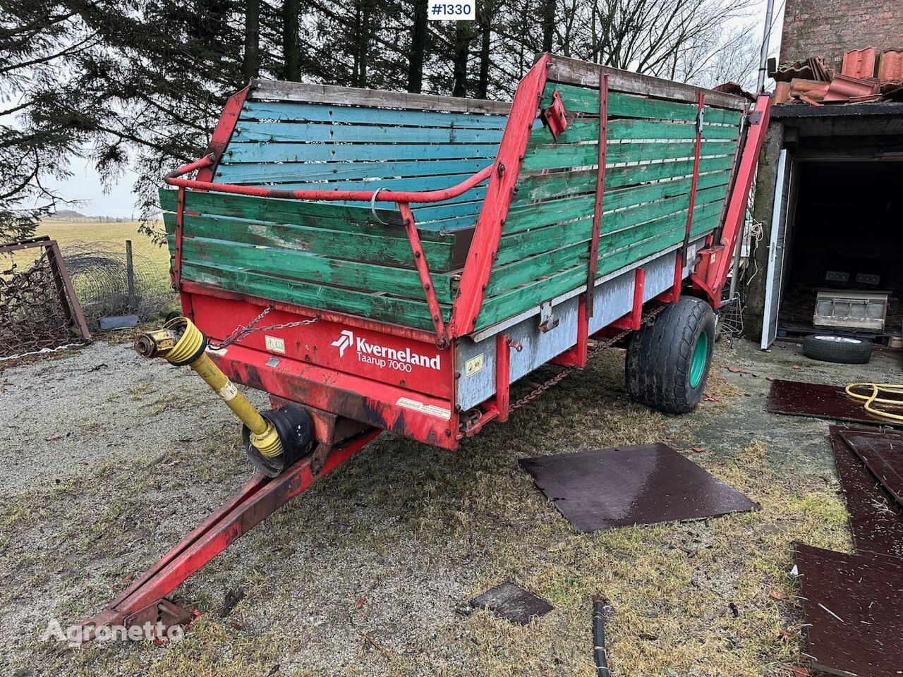 Kverneland Taarup 7000 self-loading wagon