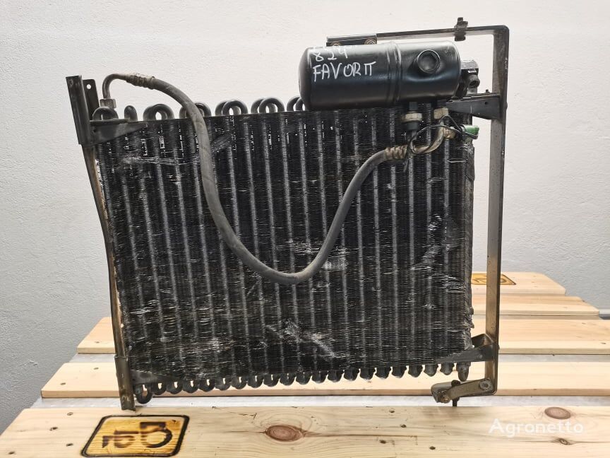 Fendt 824 Favorit air conditioning condenser for wheel tractor