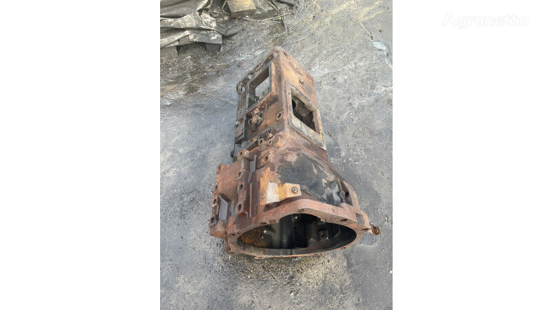 5164693 gearbox housing for New Holland 8160 wheel tractor