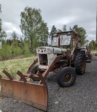 David Brown 1212 wheel tractor