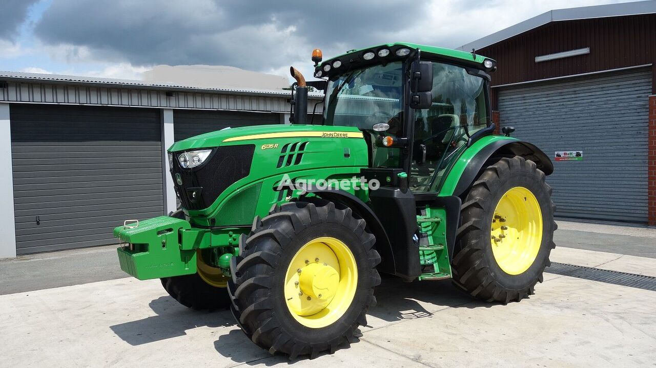 John Deere 6135R wheel tractor
