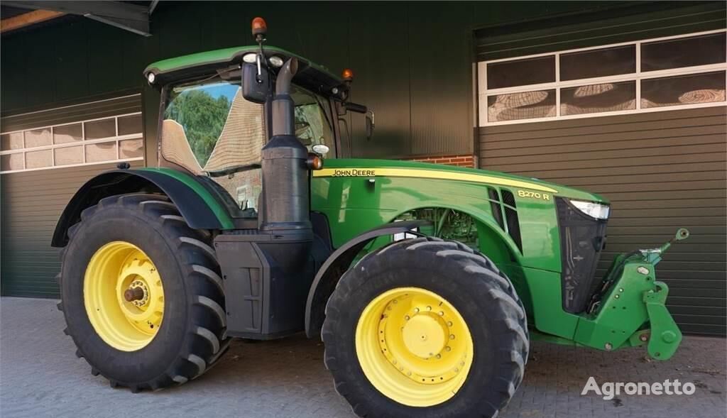 John Deere 8270 R wheel tractor